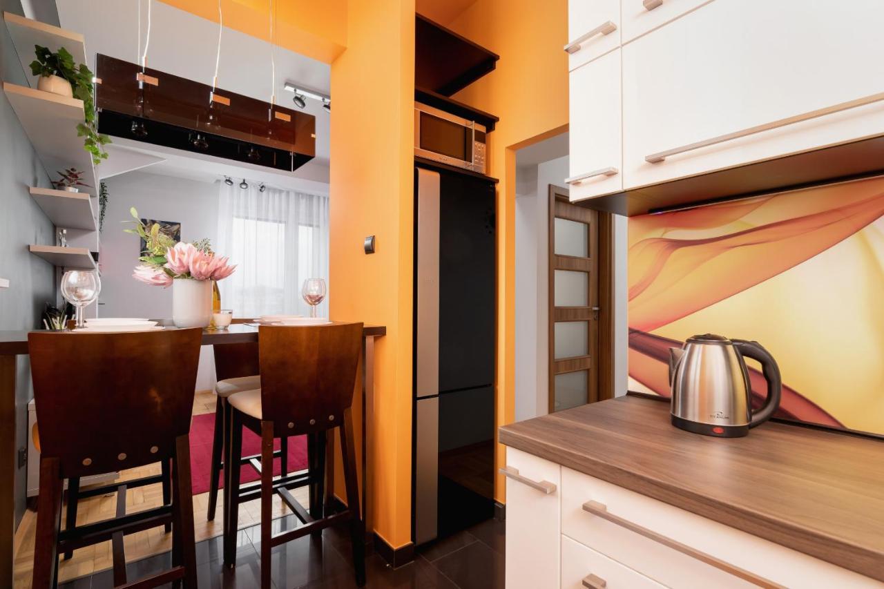 Lagiewniki Sanctuary One Bedroom Apartment By Renters Krasków Dış mekan fotoğraf