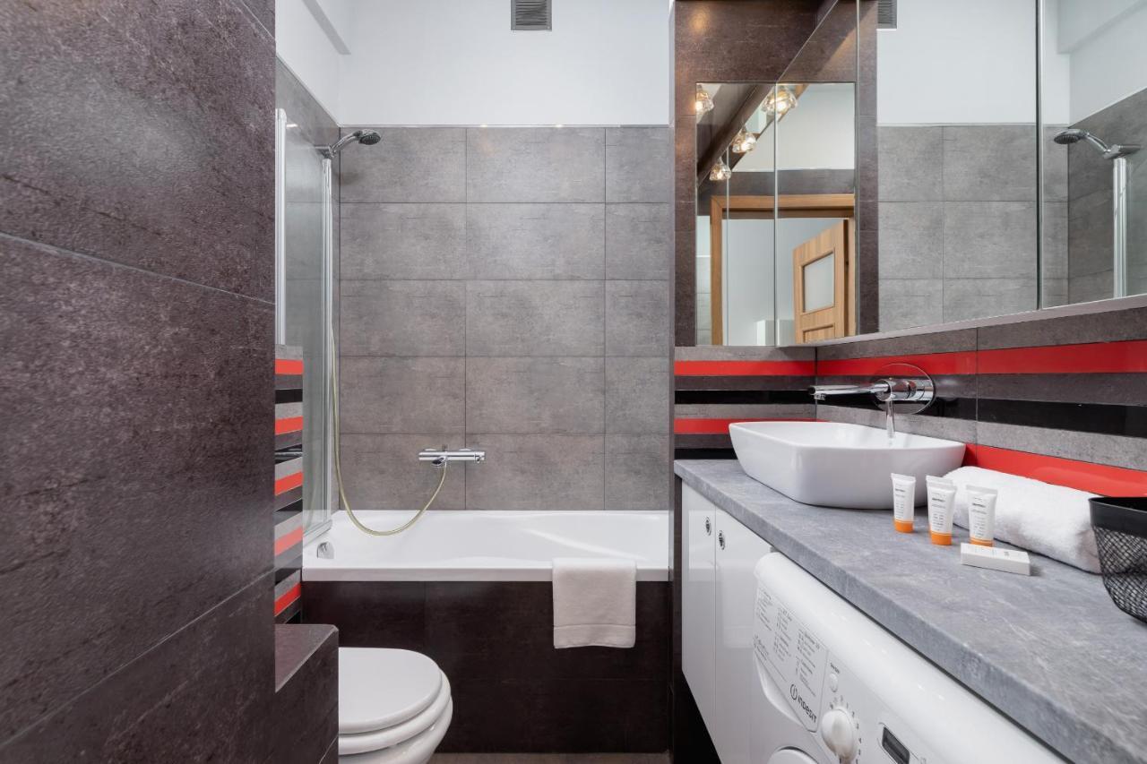 Lagiewniki Sanctuary One Bedroom Apartment By Renters Krasków Dış mekan fotoğraf